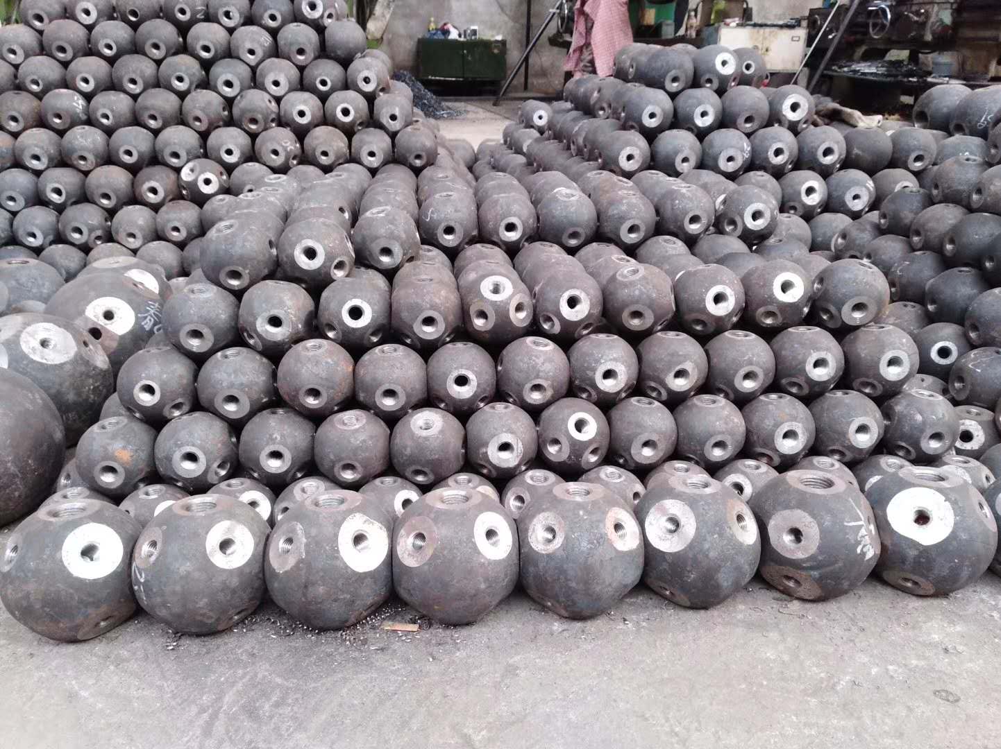 海南螺栓球